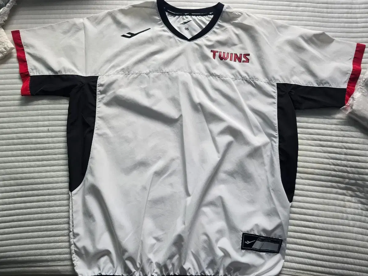 雷市場（ポンジャン）商品韓国直送】 LGツインズ SEOUL（ソウル